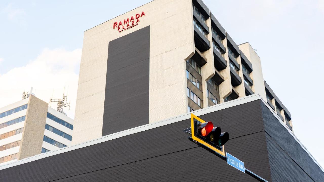 Ramada Plaza By Wyndham Regina Downtown Hotel Exterior photo
